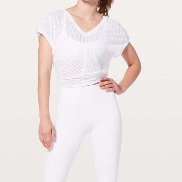 Lululemon Ahead By Miles Short Sleeve
White size 12 - Picture 10 of 12